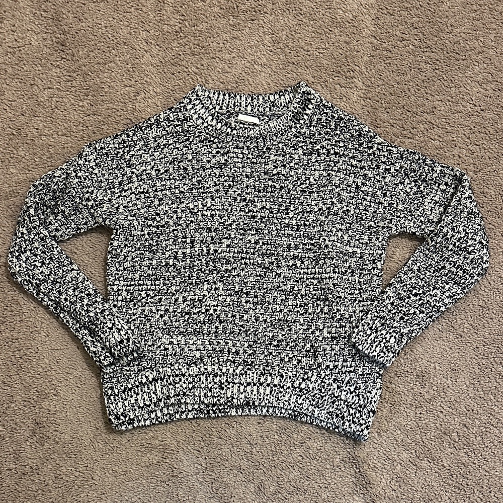 H&M Monochrome Knit Sweater